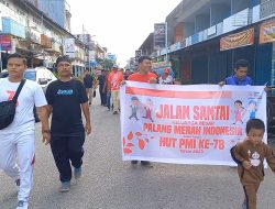 Keluarga Besar PMI Sanggau Gelar Jalan Sehat Bersama